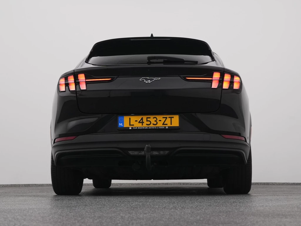 Ford Mustang Mach-E – foto 10