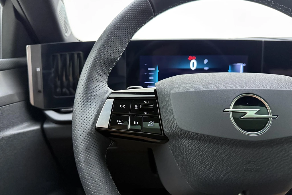 Opel Astra – foto 22