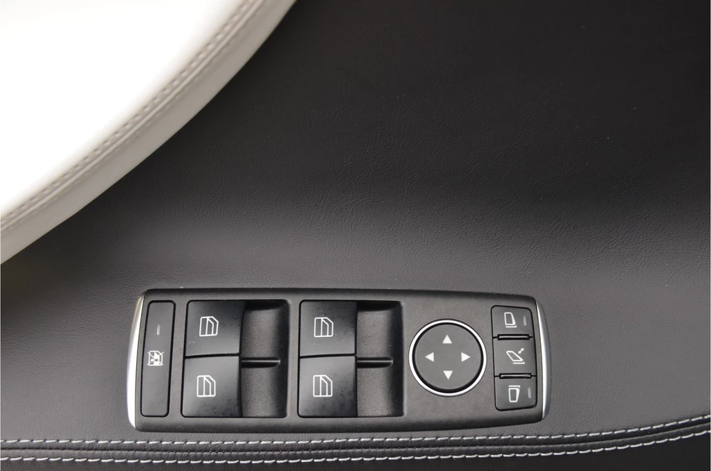 Tesla Model S – foto 28