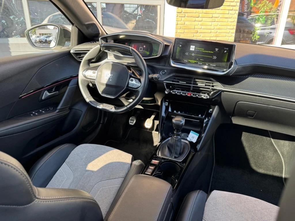 Peugeot 208 – foto 26