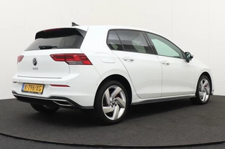 Volkswagen Golf – thumbnail 4