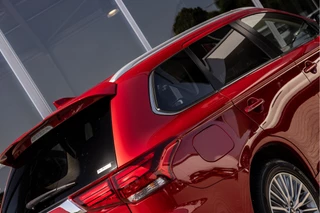 Mitsubishi Outlander – thumbnail 7