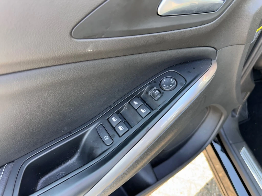 Opel Grandland – foto 37