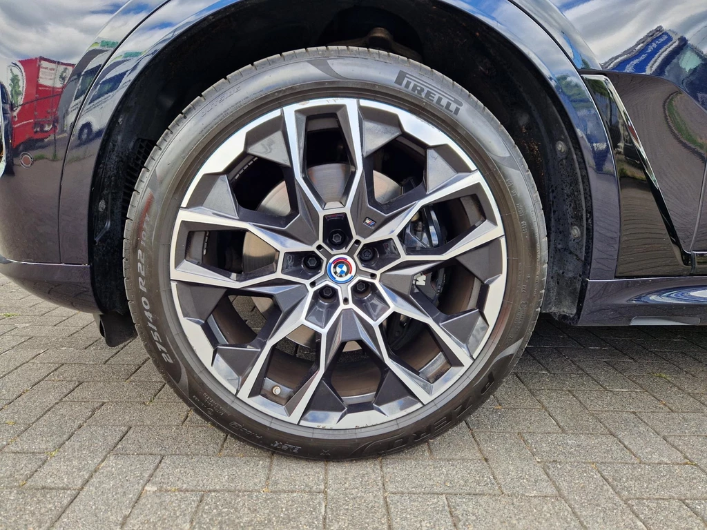 BMW X7 – foto 5
