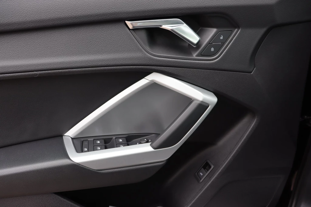 Audi Q3 – foto 33