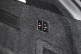 Porsche Cayenne – thumbnail 45