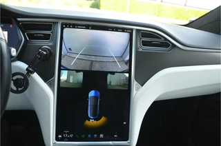 Tesla Model X – thumbnail 27