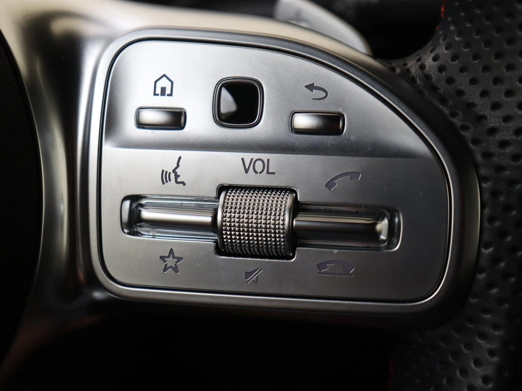 Mercedes-Benz EQA – foto 18