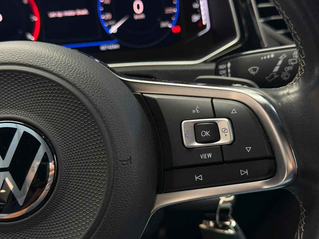 Volkswagen T-Roc – foto 15