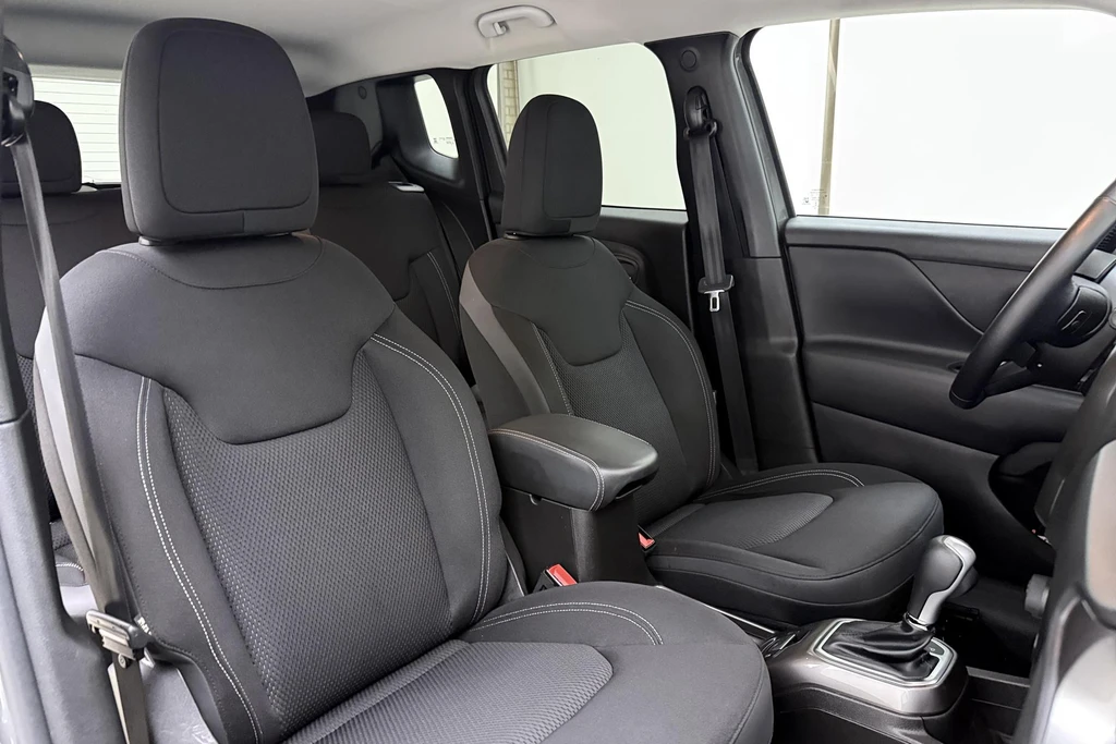 Jeep Renegade – foto 14