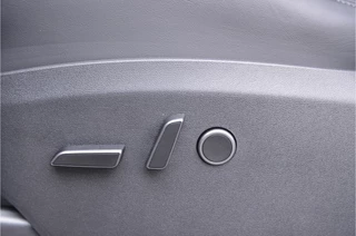 Tesla Model Y – thumbnail 8