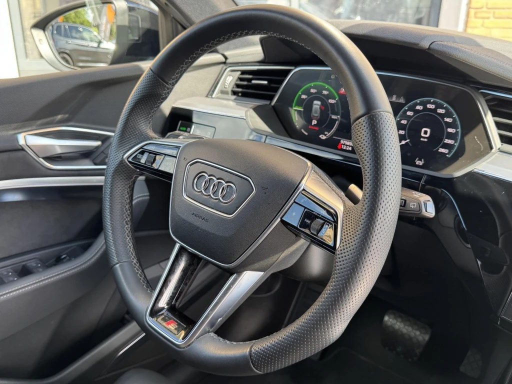 Audi e-tron – foto 34