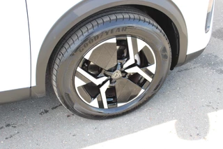 Peugeot 2008 – thumbnail 8