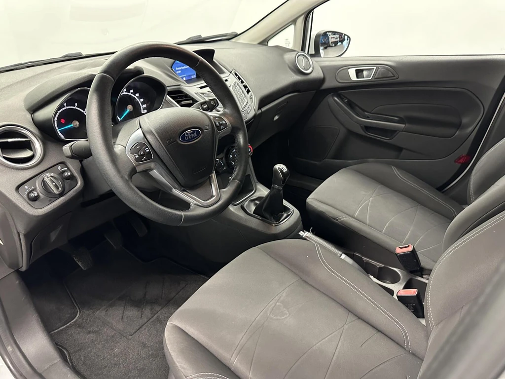 Ford Fiesta – foto 14