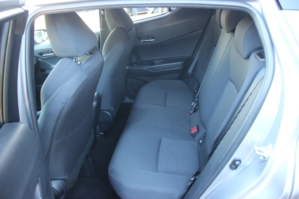 Toyota C-HR – foto 13