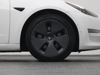 Tesla Model 3 – thumbnail 43