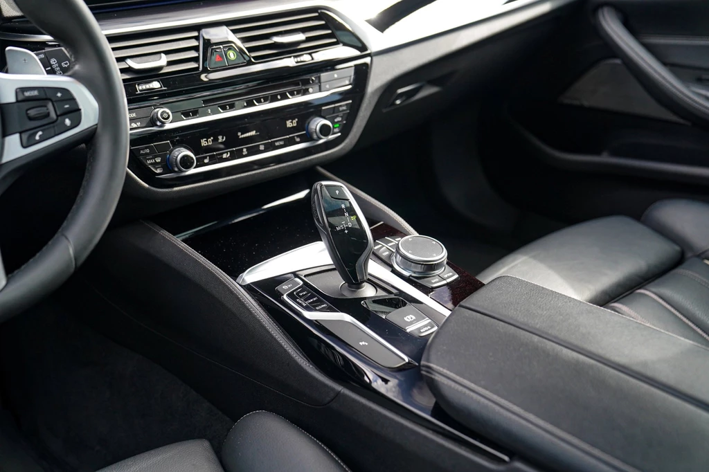BMW 5 Serie – foto 28