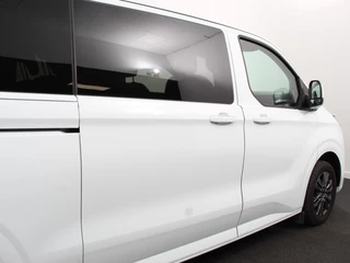 Ford E-Transit Custom – thumbnail 8