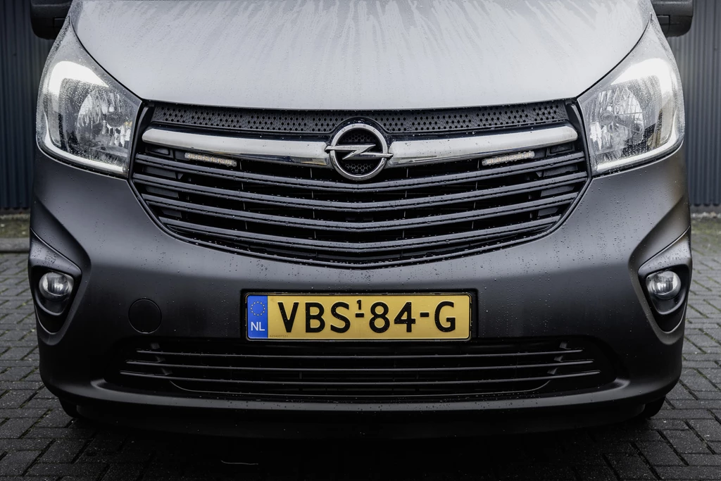 Opel Vivaro – foto 9