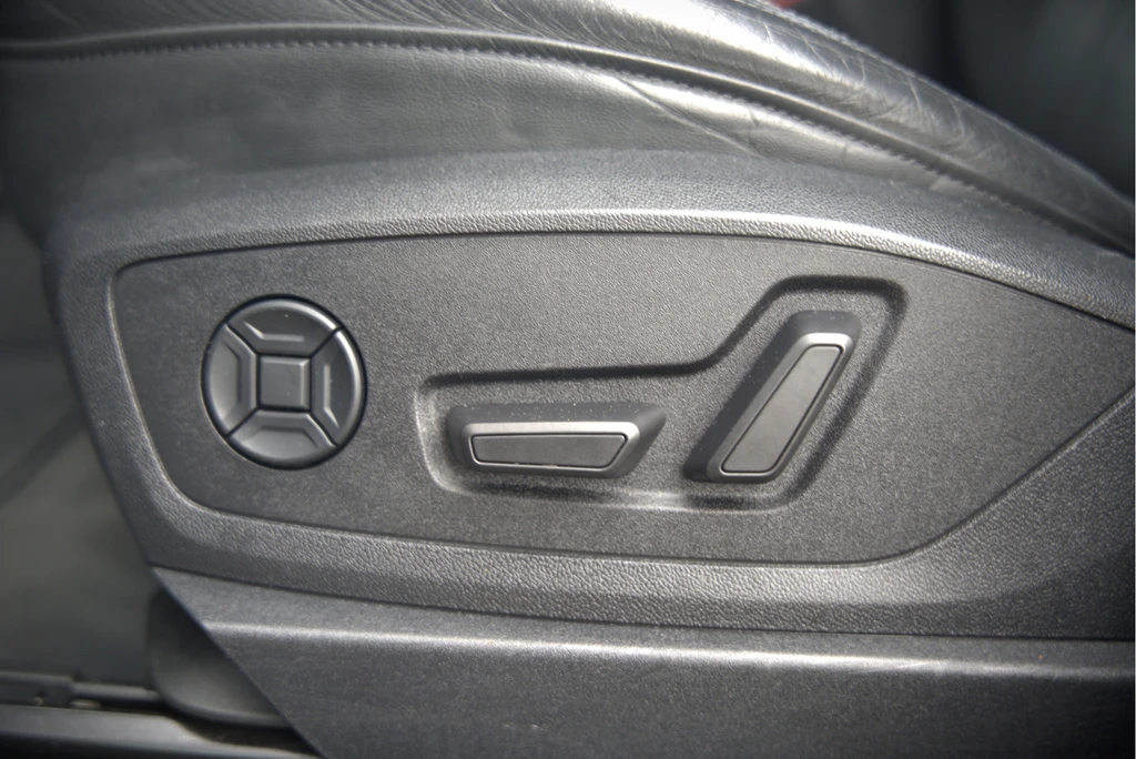 Audi e-tron – foto 30