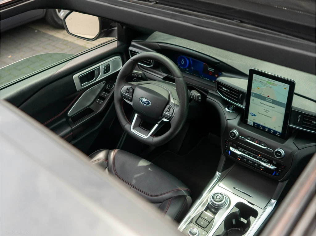 Ford Explorer – foto 9