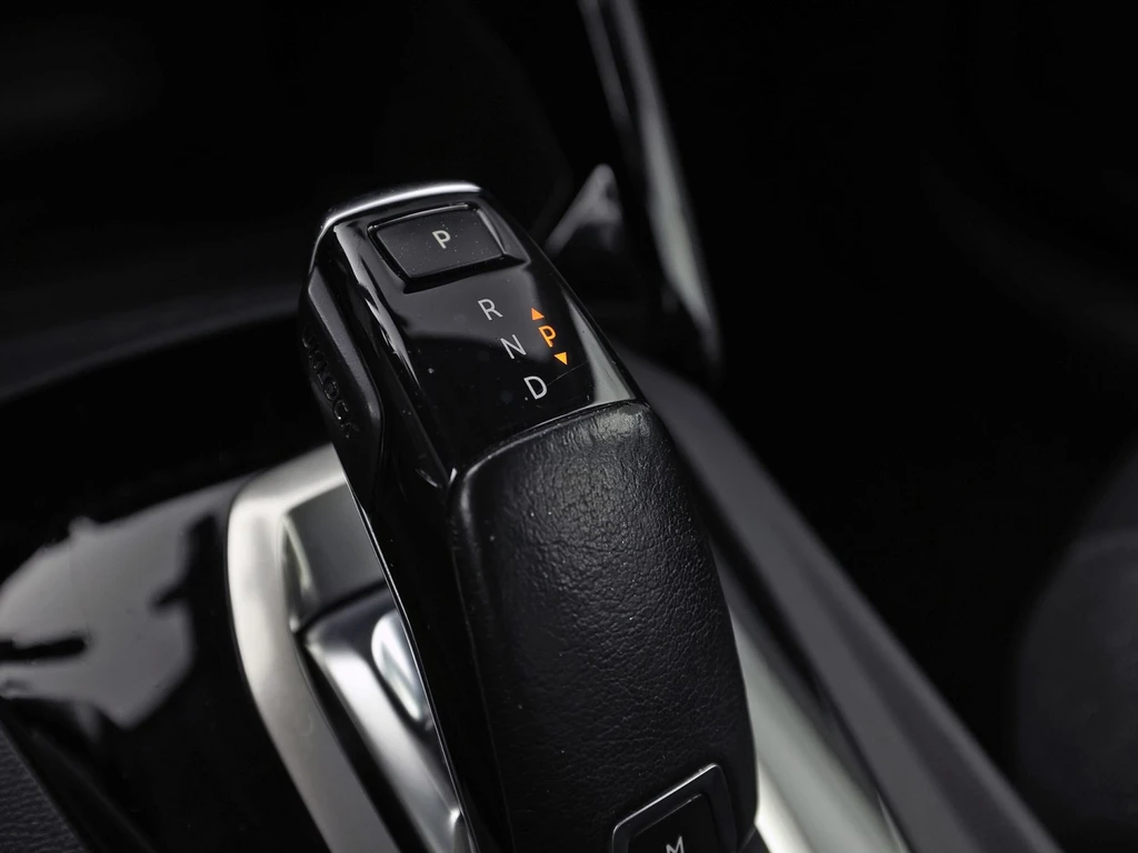 Peugeot 208 – foto 11