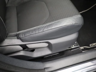 Toyota Corolla Touring Sports – thumbnail 38