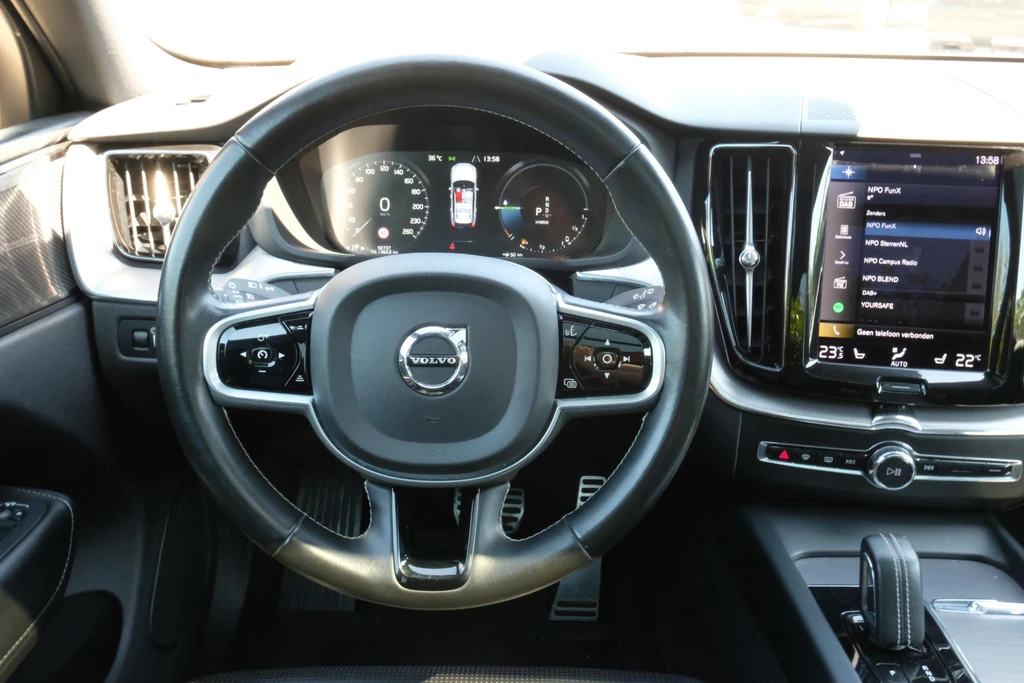 Volvo XC60 – foto 16