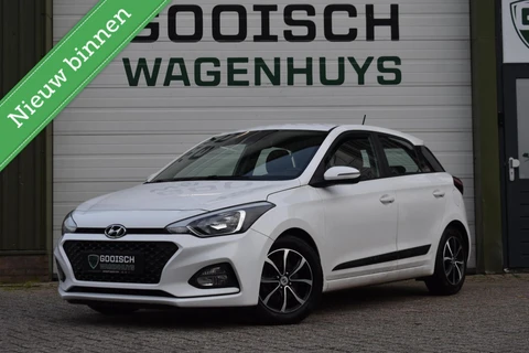 Hyundai i20 1.0 T-GDI Comfort | Camera | Carplay | Climate | Sportvelgen |