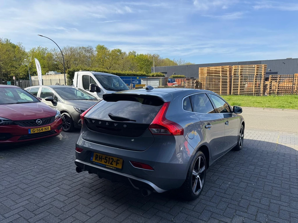 Volvo V40 – foto 8