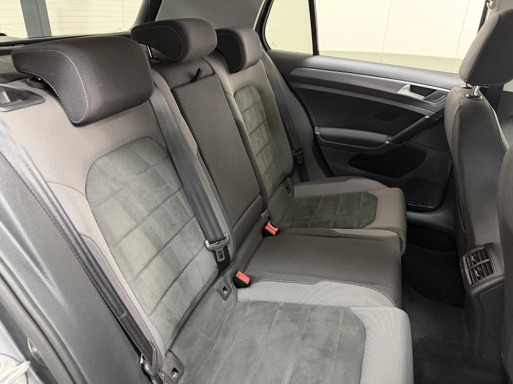 Volkswagen Golf – foto 29