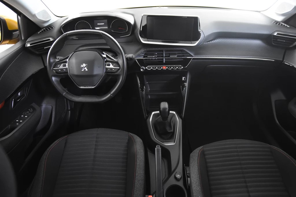 Peugeot 208 – foto 15