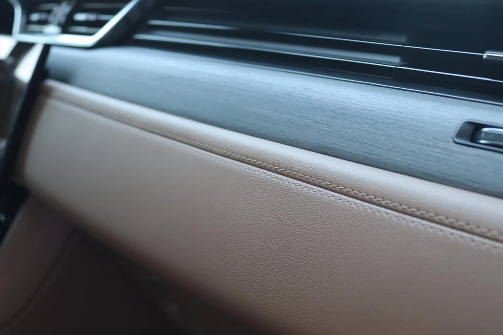Jaguar F-PACE – foto 16