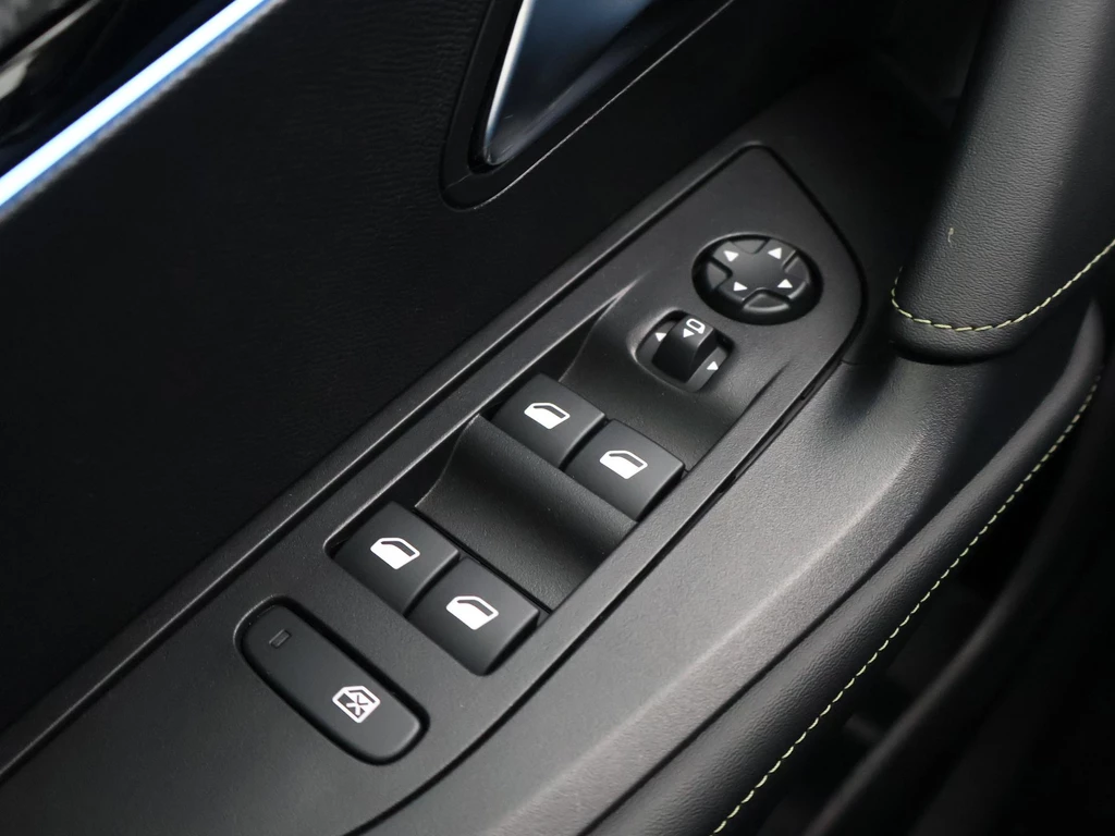 Peugeot e-2008 – foto 23