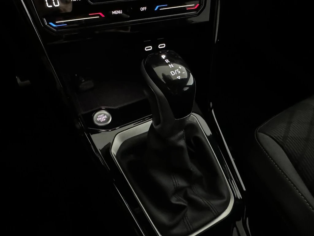 Volkswagen T-Roc – foto 15