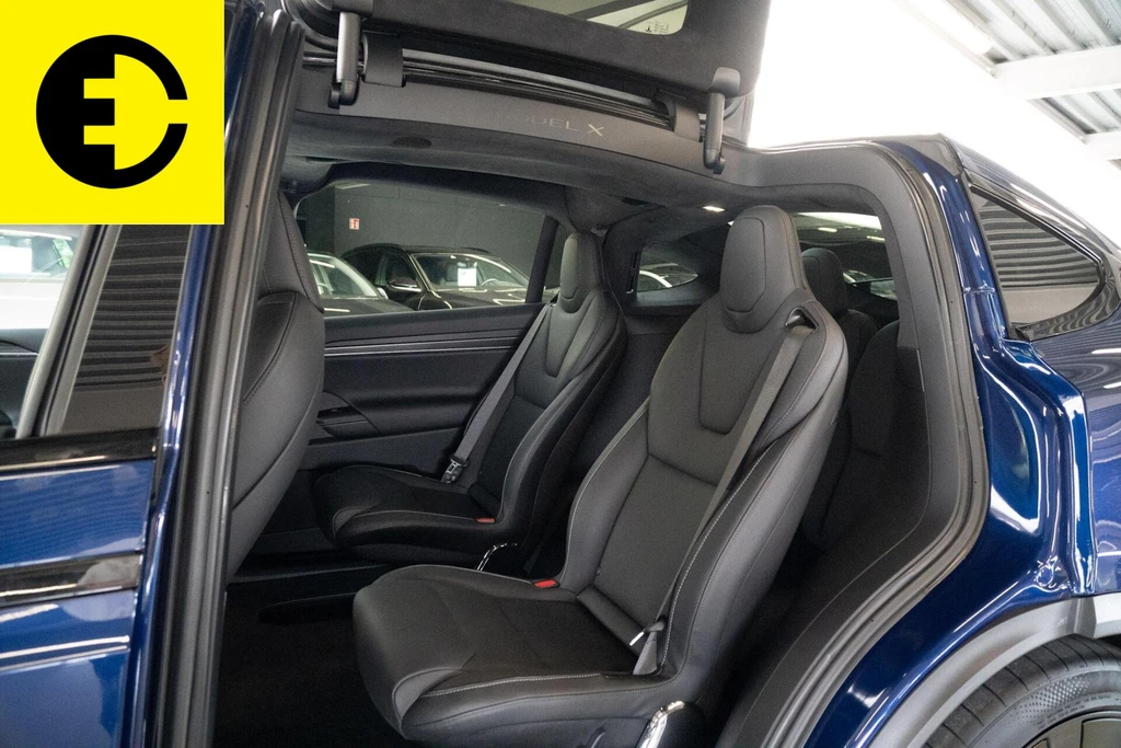 Tesla Model X – foto 22