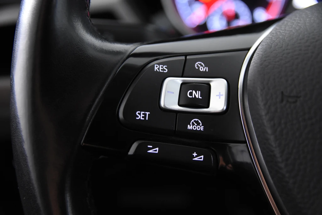 Volkswagen Touran – foto 25