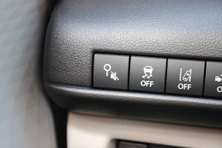 Suzuki Swift – thumbnail 20