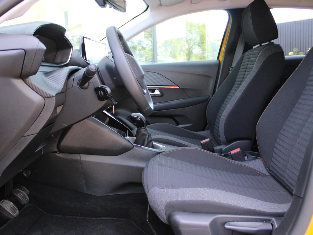Peugeot 208 – foto 14