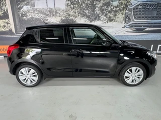 Suzuki Swift – thumbnail 6