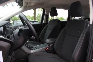 Ford Kuga – thumbnail 10