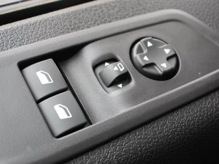 Opel Vivaro – thumbnail 14