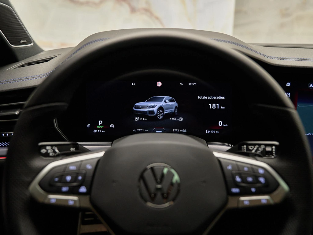 Volkswagen Touareg – foto 19