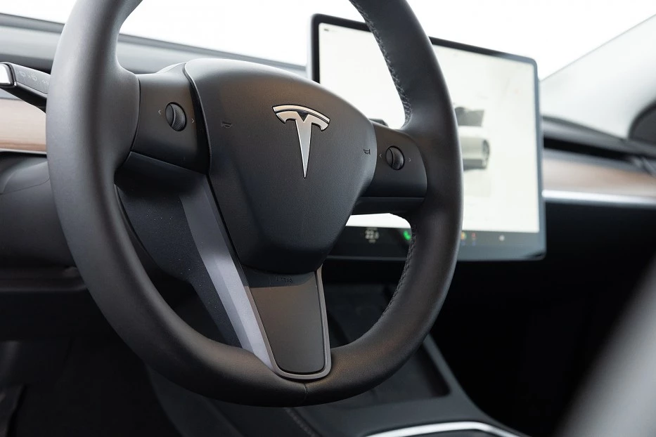 Tesla Model Y – foto 19