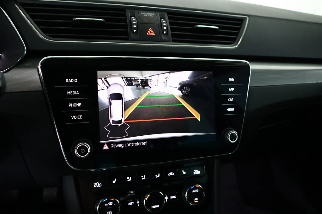 Škoda Superb – foto 32