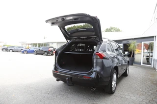 Toyota RAV4 – thumbnail 13