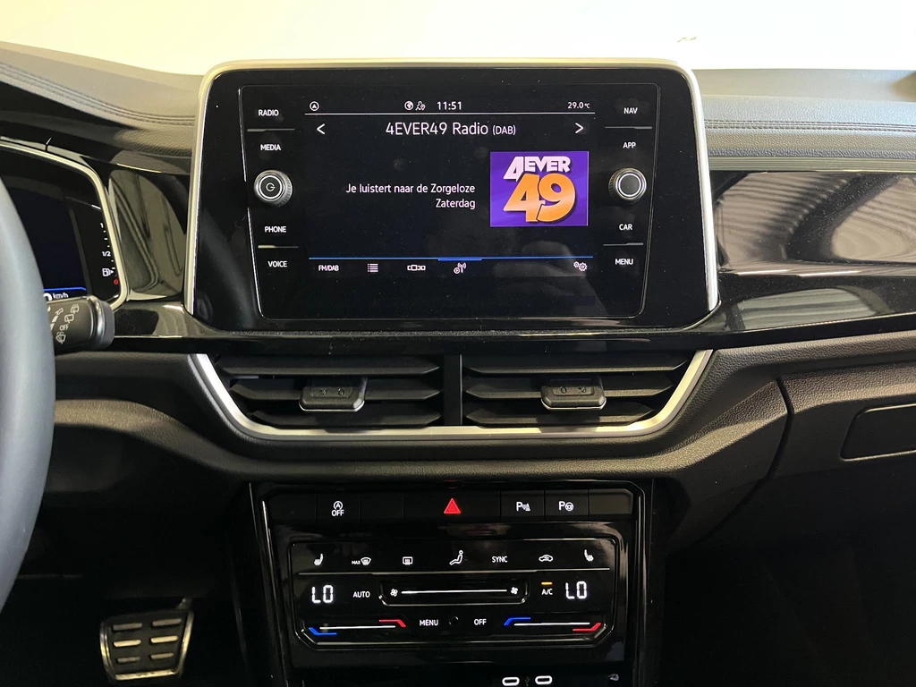 Volkswagen T-Roc – foto 18