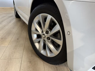 Škoda Octavia – thumbnail 9