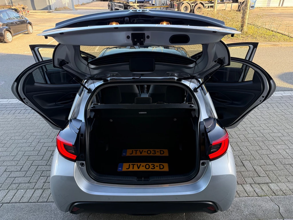 Toyota Yaris – foto 12