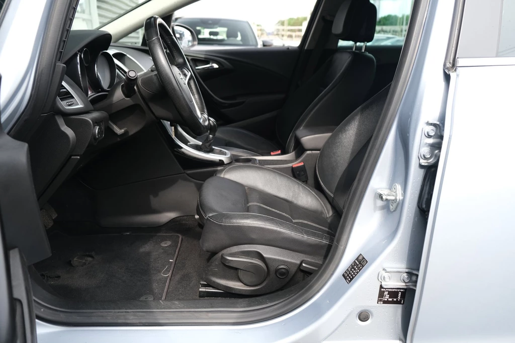 Opel Astra – foto 24